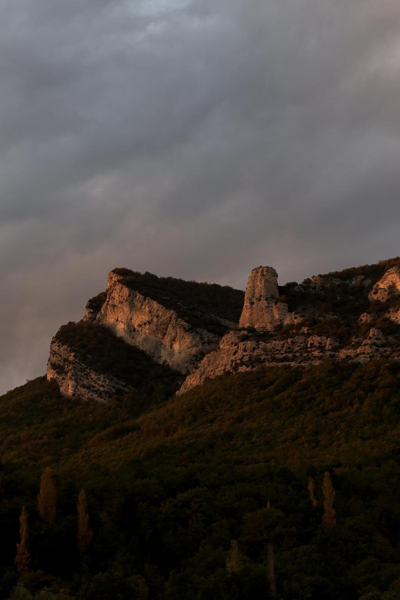 Les Appartements Du Saint Thiers, La Provence Dans Un Coin De La Drome Et L'Esprit D'Une Maison D'Hotes A Saou Esterno foto