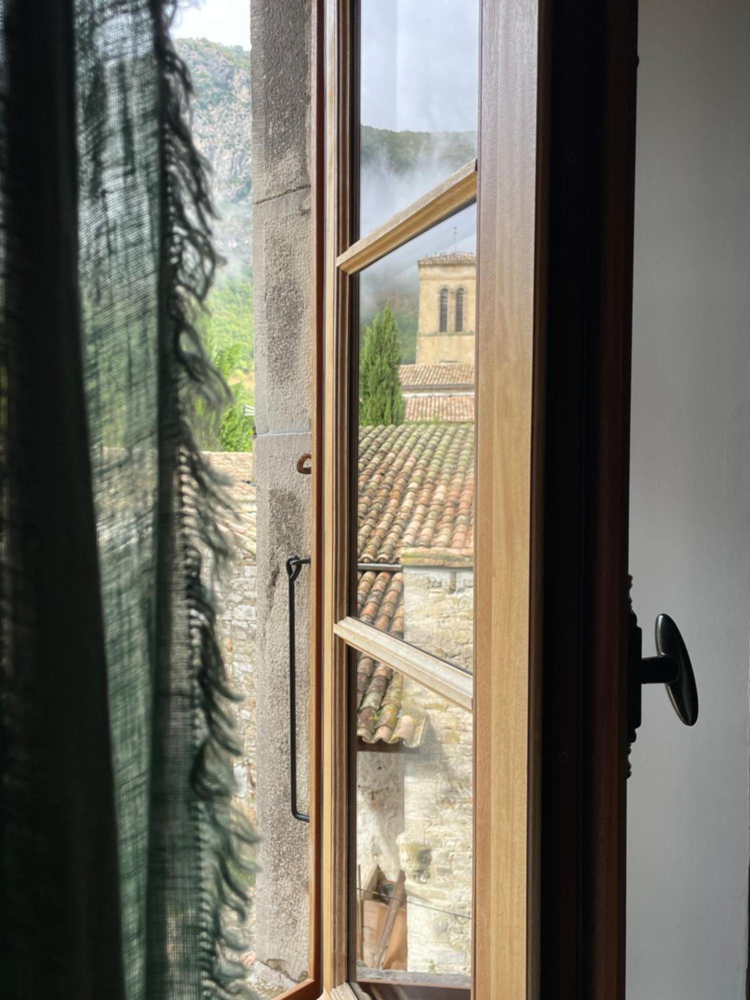 Les Appartements Du Saint Thiers, La Provence Dans Un Coin De La Drome Et L'Esprit D'Une Maison D'Hotes A Saou Esterno foto
